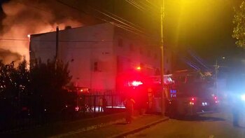 Incendiu puternic la un restaurant unde era o petrecere de majorat. Aproximativ 70 de persoane, evacuate