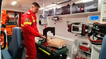 Aparatură care resuscitează automat pacientul. Noile autospeciale cu dotări de top vor ajunge la echipajele SMURD. (…)