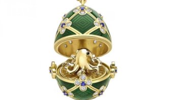 Bijuterie Fabergé cu 60 de diamante și 15 safire, înghițită de un bărbat într-un magazin. Pandantivul valorează (…)