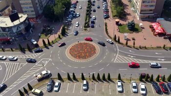 Amendă de 1.600 de lei pentru șoferii care nu cunosc regulile din sensul giratoriu. Greșeala banală care te costă scump