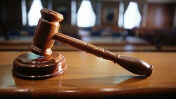 Patru asociaţii de magistraţi cer să discute cu premierul Ilie Bolojan despre „campania de subminare a profesiei”