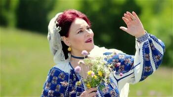 La mulți ani, Elisabeta Turcu Juverdeanu! Una dintre vocile de aur ale muzicii populare românești