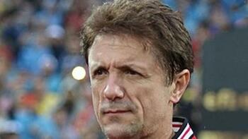 La mulți ani, Gică Popescu! A fost căpitanul celebrei FC Barcelona, alături de care a câștigat Cupa Campionilor
