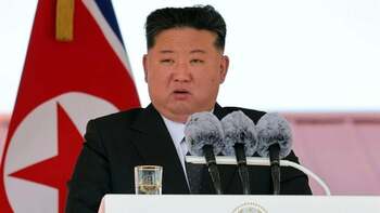 O femeie care a reușit să scape din Coreea de Nord îl acuză pe Kim Jong-Un de crime împotriva umanității: (…)