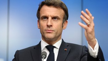 Macron merge în China să caute sprijin pentru pacea din Ucraina