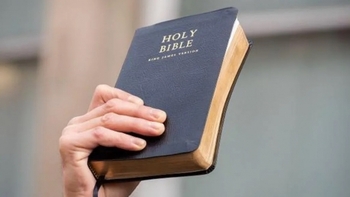 Startup-ul românesc Bible Chat, aplicația creștină care a cucerit lumea: 'Vrem să ajungem la un miliard de oameni'