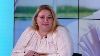 'Dacă prind un român că deschide ușa, eu îl bat!' - Șoșoacă desființează recensământul BNR și îndeamnă la boicot