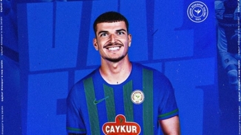 Valentin Mihăilă a fost prezentat ca jucător al lui Rizespor