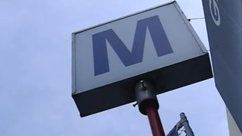 Atac fără precedent pe străzile Capitalei! O femeie a fost înjunghiată de un bărbat necunoscut și nimeni nu i-a (…)
