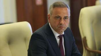 Firmele care lansau rachete antigrindină în România ar fi încasat, ilegal, 17 milioane de euro anual, spune (…)