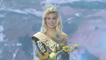 (VIDEO) Republica Cehă câștigă Miss Earth 2025. Natalie Puskinova poartă coroana pentru o planetă mai verde