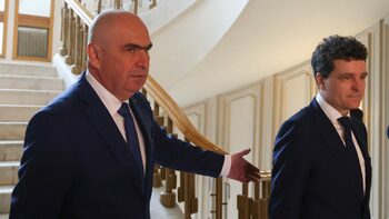 AUR: Nicuşor Dan şi Bolojan vor pune tot în spatele românilor, a cetăţenilor şi aşa sărăciţi, povara măsurilor de (…)