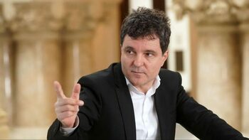 Nicușor Dan a avut o iubită secretă înainte de Mirabela. Dezvăluiri făcute de unchiul președintelui