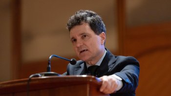 Nicușor Dan nu se lasă. Retrimite legea împotriva extremismului la Parlament