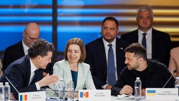 Cristoiu: În politica externă, totul se reduce la «mac-mac». Primul «mac» este «ajutăm Ucraina», al doilea «mac» (…)