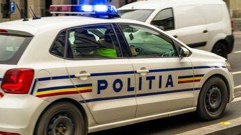 O mamă din Suceava a organizat un flagrant pentru 2 dealeri care i-au vândut droguri fiicei sale. Cum s-a desfășurat (…)