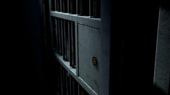 Doi bărbați din Bâlteni, reținuți după un conflict spontan soldat cu agresiuni și distrugeri