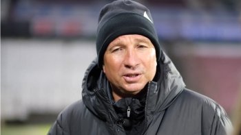 Ce se întâmplă cu Dan Petrescu după ce s-a spus că ar avea mari probleme de sănătate. Fiicele lui au venit de (…)