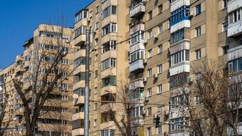 Apartamentele din România devin mai scumpe și mai inaccesibile românilor cu venituri medii. După 1 august va fi o (…)