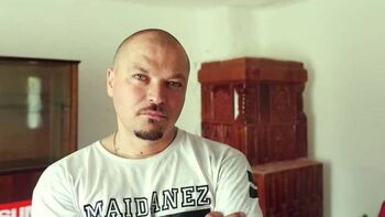 Ce a putut să facă Puya dintr-o casă dărăpănată de la țară! Transformarea te lasă mască