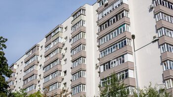 Se schimbă legea pentru românii care locuiesc la bloc! Este obligatoriu să declare în cel mult 10 zile!