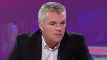 Răzvan Savaliuc: „Marile reforme” promise de Bolojan sunt doar tăieri de pensii şi salarii, la care se adaugă taxe (…)
