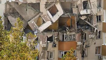 Sigiliul rupt, găsit printre dărâmături la blocul care a explodat în Rahova. Detaliul care poate schimba ancheta