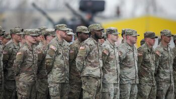 Wall Street Journal critică retragerea trupelor americane din România