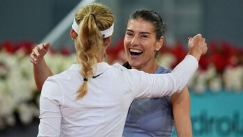 Ce surpriză plăcută! Sorana Cîrstea și Anna Kalinskaya sunt în sferturi la Wimbledon