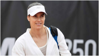 Sorana Cîrstea rămâne doar cu semifinala de la Osaka! Fernandez a acces în ultimul act