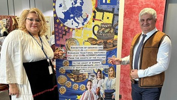 FOTO. Diana Șoșoacă duce tradițiile românești în Parlamentul European: Nu cerem nimănui permisiunea să existăm