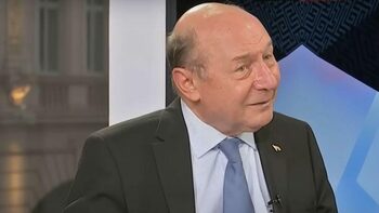 Traian Băsescu ar putea primi de la Guvern un apartament la bloc