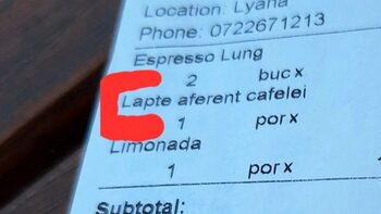 Turist taxat pentru laptele din cafea în Vama Veche. Cât a plătit pentru „laptele aferent cafelei” în Vama Veche