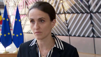 Cristoiu: Oanei Ţoiu îi mai lipseşte basmaua pe cap, nu depășește nivelul de viziune asupra lumii al unei colhoznice (…)