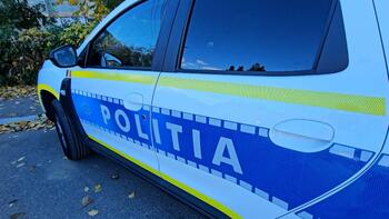 Îi obliga la muncă și le lua pensiile de handicap. Trei persoane cu probleme psihice, exploatate în Olt