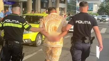 Taximetristul român care a înşelat cu 400 € un scriitor nigerian, laureat Nobel, a fost reţinut. Are 43 de ani