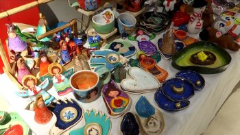 Idei de cadouri handmade pentru Crăciun. Decoraţiuni, haine, bijuterii și cosmetice pentru toate buzunarele