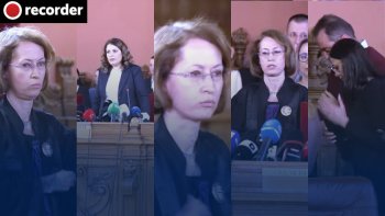 Scenă regizată din timpul conferinței Curții de Apel București. Publicația Recorder era înțeleasă cu judecătoarea (…)
