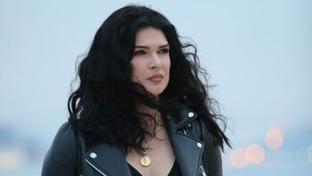 Monica Bîrlădeanu, cea mai fotografiată prezență de la TIFF. Loo-ul de Hollywood cu care a eclipsat toate vedetele