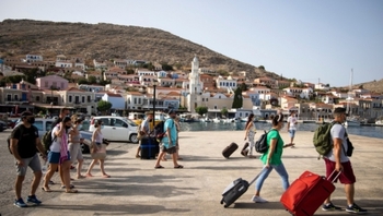 Mai sunt românii doriți în Grecia? Mărturia unui turist care acuză comportamentul discriminatoriu al grecilor