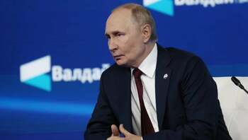 Vladimir Putin dă lecții de democrație României, după ce el a eliminat total orice opoziție în Rusia