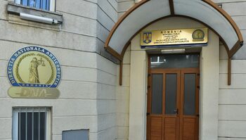 O inculpată în faimosul dosar Murfatlar, numită director de cabinet la noul șef al Vămilor. Fosta vameșă a scăpat de (…)