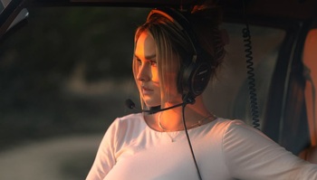 Ce s-a ales de femeia care a intrat dezbrăcată pe teren în finala Champions League din 2019 și ce meserie are acum