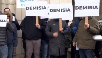 Protest în faţa Ministerului Mediului pentru demisia Dianei Buzoianu: 