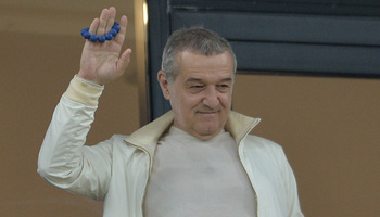 Gigi Becali a bătut palma cu un alt fotbalist sud-african. FCSB e aproape de un nou transfer pentru Liga Campionilor