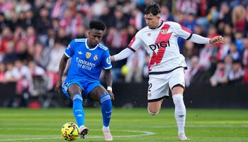 Spaniolii l-au văzut pe Andrei Rațiu în Rayo – Real Madrid și au tras concluzia după ce a scos sufletul din Vinicius (…)