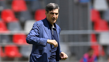 Victor Pițurcă a numit cele două echipe care se bat pentru titlu în Superliga: „Putem avea o nouă campioană!”