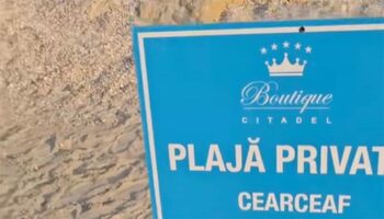 Stațiunea din România unde un loc pe plajă, pentru cearceaf, costă 100 lei pe zi. Reacția turiștilor când văd așa ceva