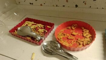 Concediu de coșmar pentru doi români, într-un hotel 5* din Bulgaria. Ce au primit să mănânce la „all-inclusive”