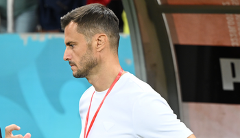 Prezență surpriză la Dinamo – UTA! Fostul jucător de la AC Milan și Atletico Madrid, în discuții cu Andrei Nicolescu